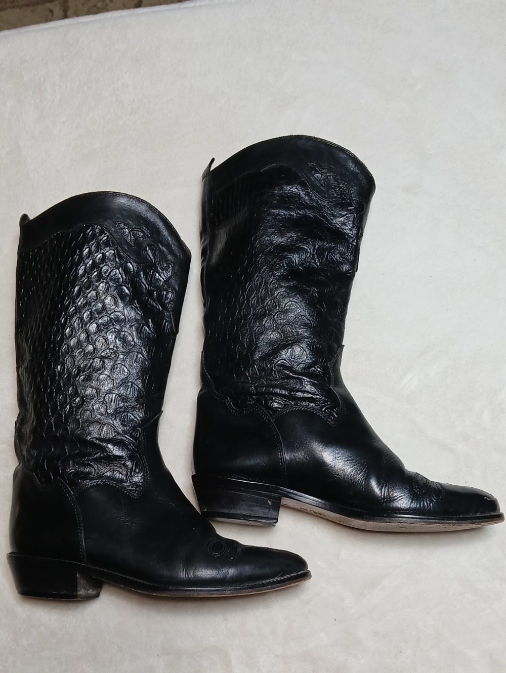Joan & David Black Western Leather Boots Size 6.5